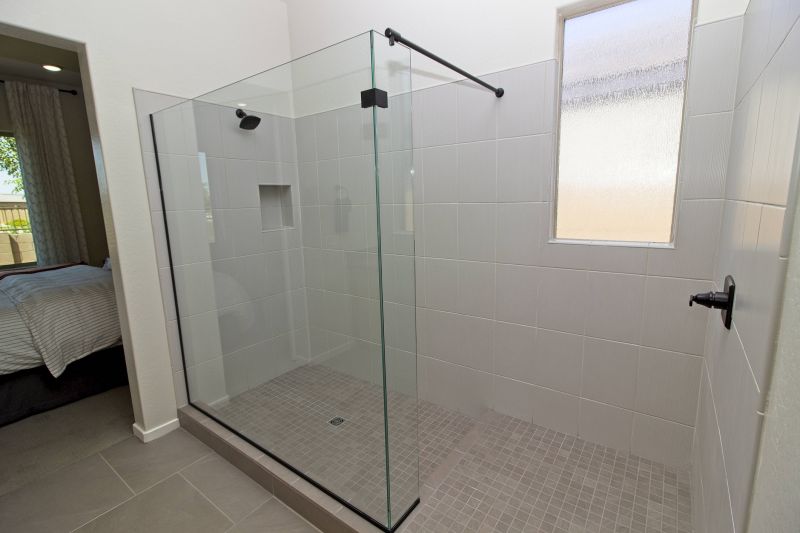Stylish Shower with Niche